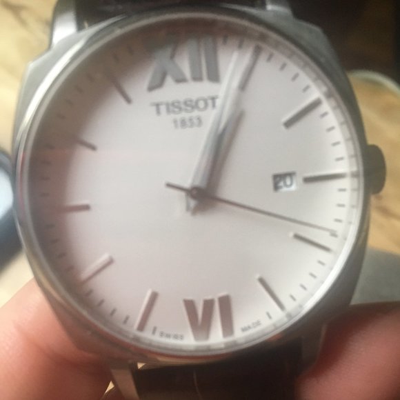 Lightly Used Tissot Dress Watch w/ Leather 'Croc' style band Automatic ETA 2824 - Picture 3 of 8